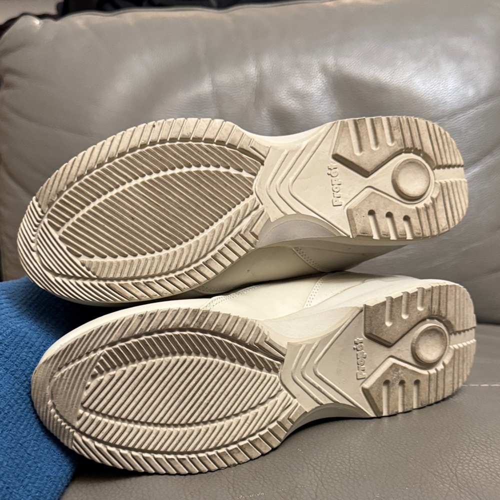 Propet Gray Cream Women's Sneakers size 9M - Picture 7 of 13